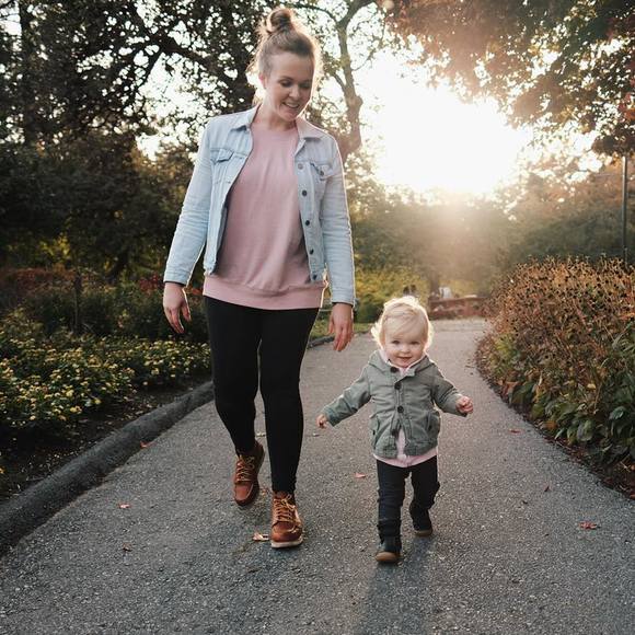 Meet your Posher, Jamie - Picture 1 of 1